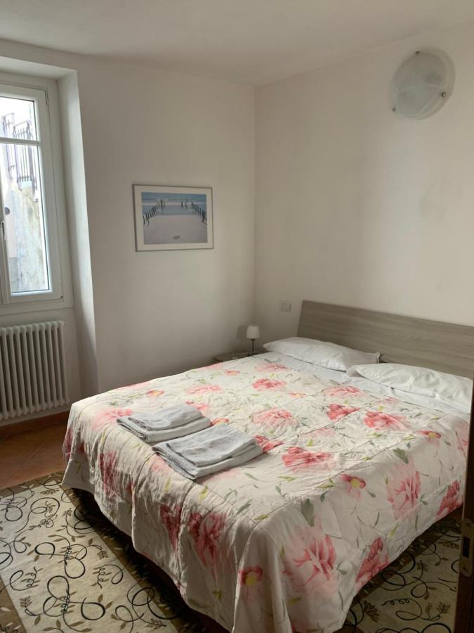 Al Castello Apartment Dervio Exterior photo