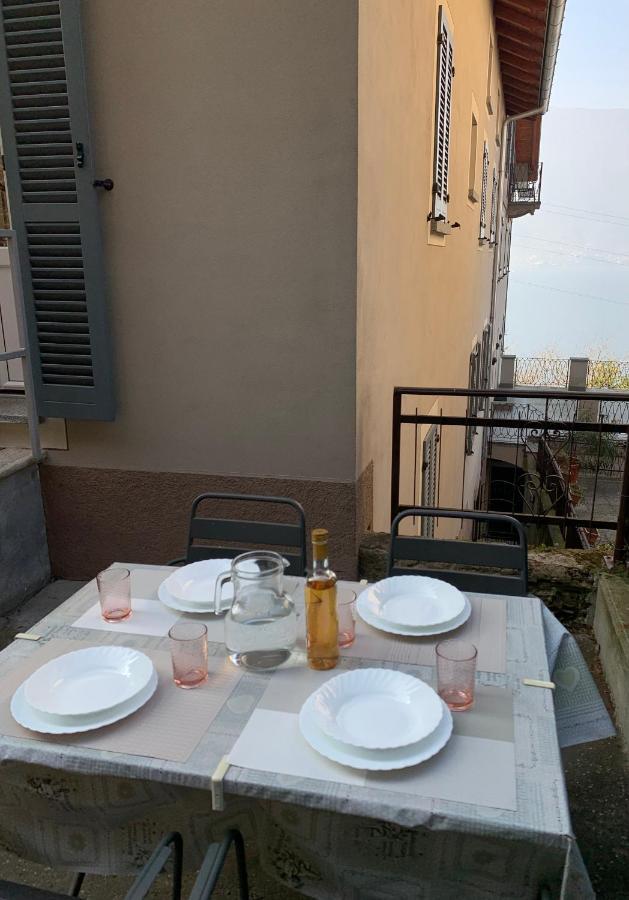 Al Castello Apartment Dervio Exterior photo